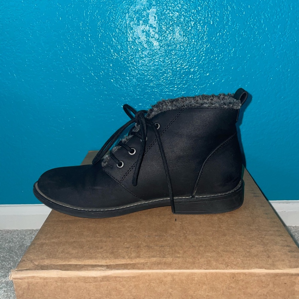 Sonoma Women’s Size 6.5 Booties